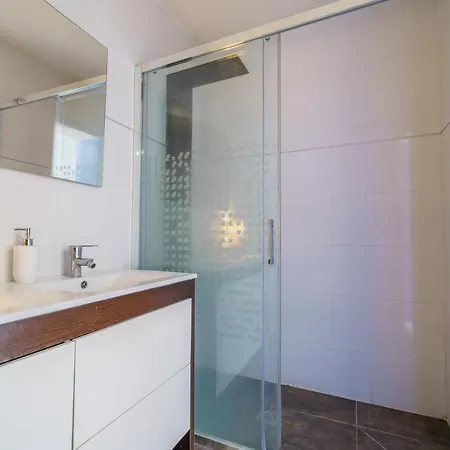 Perla Azul Lux, Vista Mar En Cala Canyelles, Aircon Appartement *